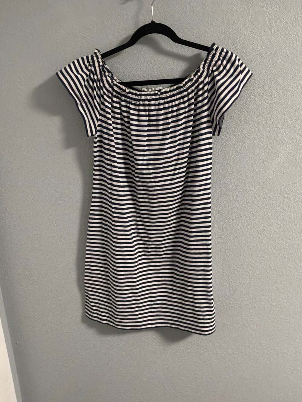 vineyard vines Striped Off the Shoulder Dress Size S Navy White